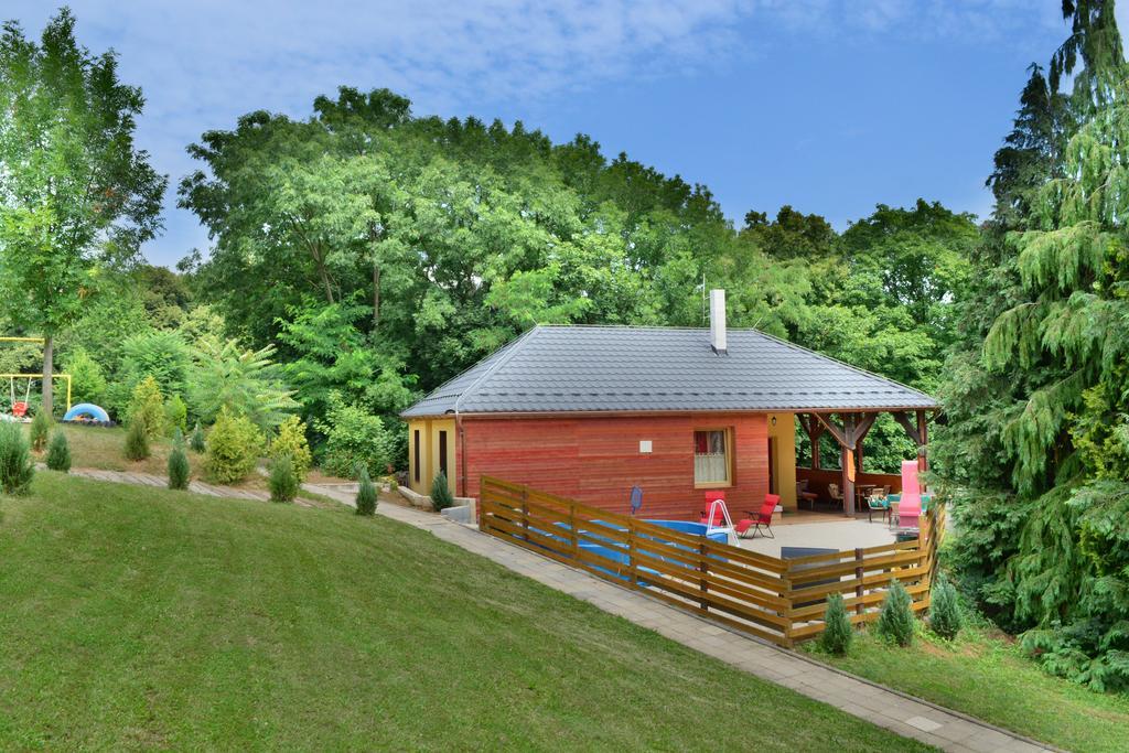 Villa Areal Hradisek Klobouky u Brna Exterior foto