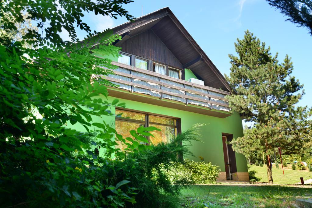 Villa Areal Hradisek Klobouky u Brna Exterior foto